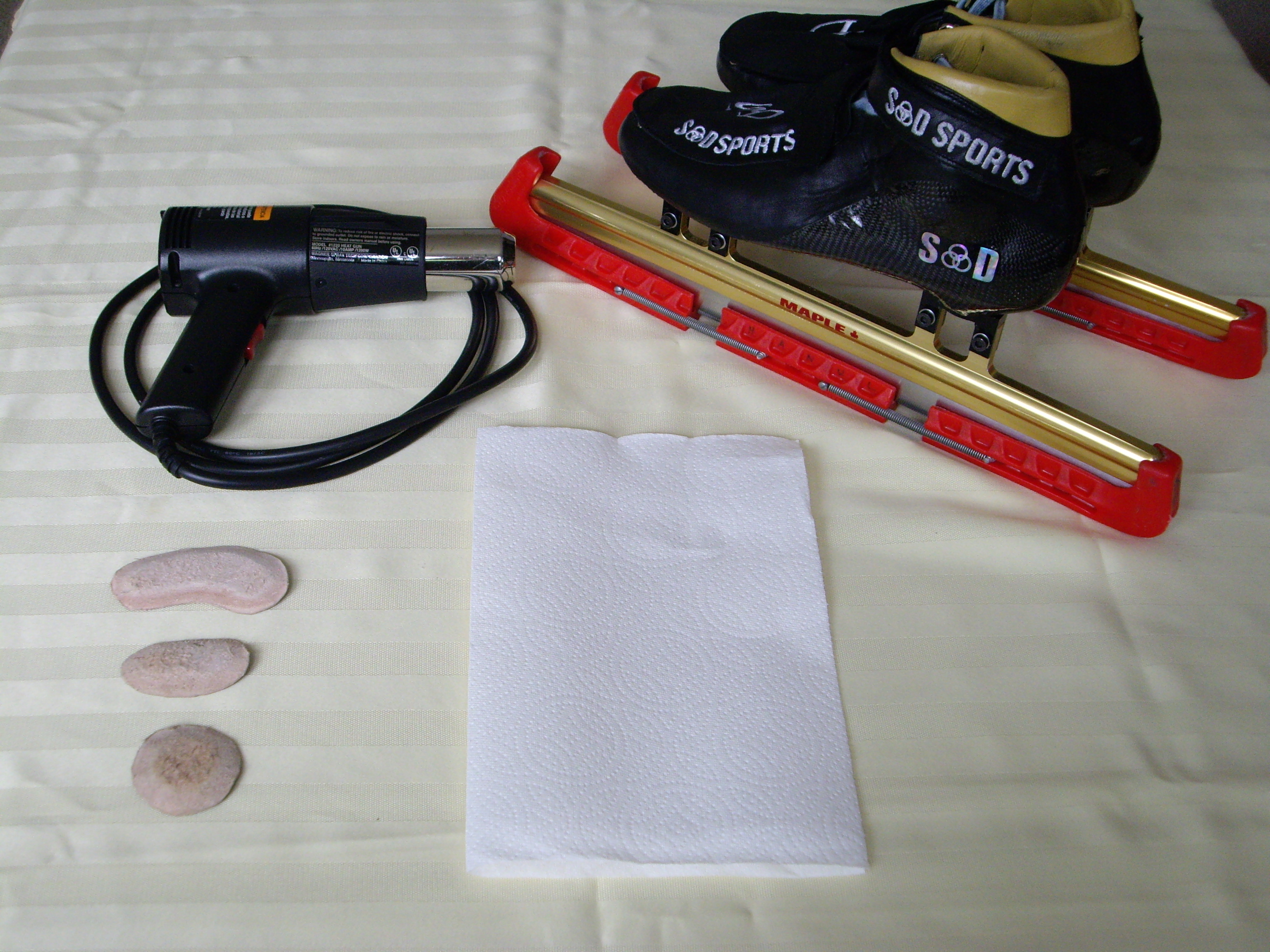 Preparation for heat molding